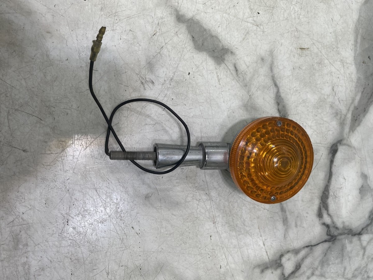 83 Kawasaki KZ 1100 L KZ1100 LTD left rear back turn signal