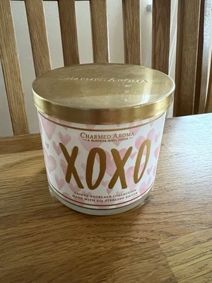 Duftkerze Charmed Aroma Valentinstag XoXo, mit Halskette, Neu