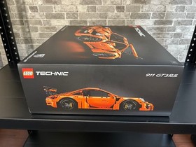 LEGO Technic Porsche 911 GT3 RS Model 42056 Set Unused