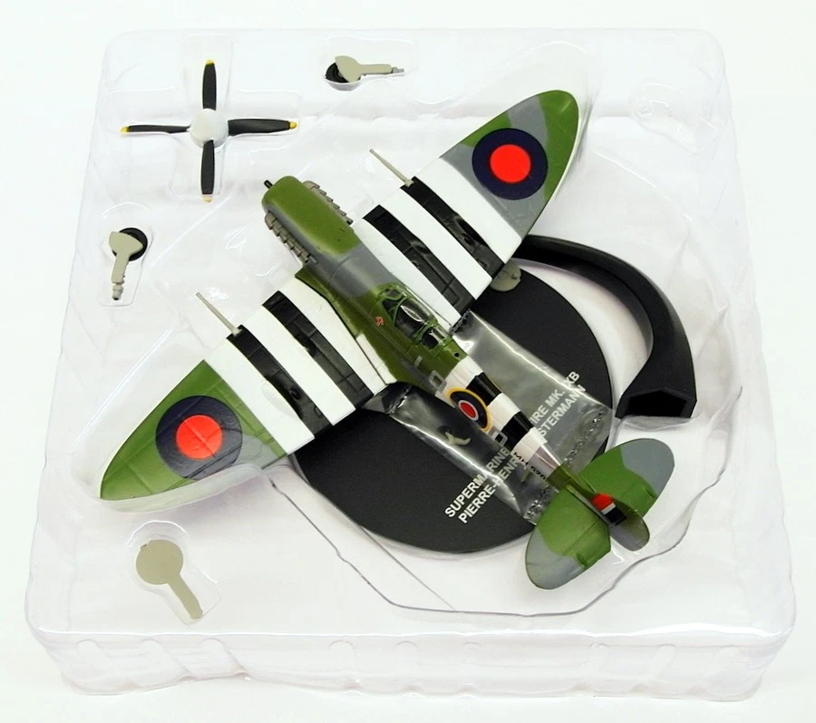 Atlas Editions 1/72 Scale 7 896 005 - Supermarine Spitfire Mk.IXB PH.Clostermann - Image 2 of 4