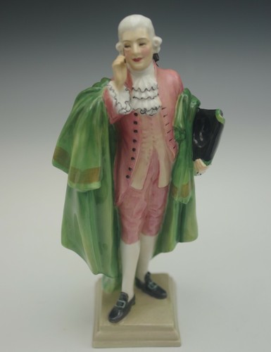 ROYAL DOULTON BONE CHINA WARTIME REGENCY BEAU FIGURINE HN 1972 CIRCA 1942 - Picture 8 of 12