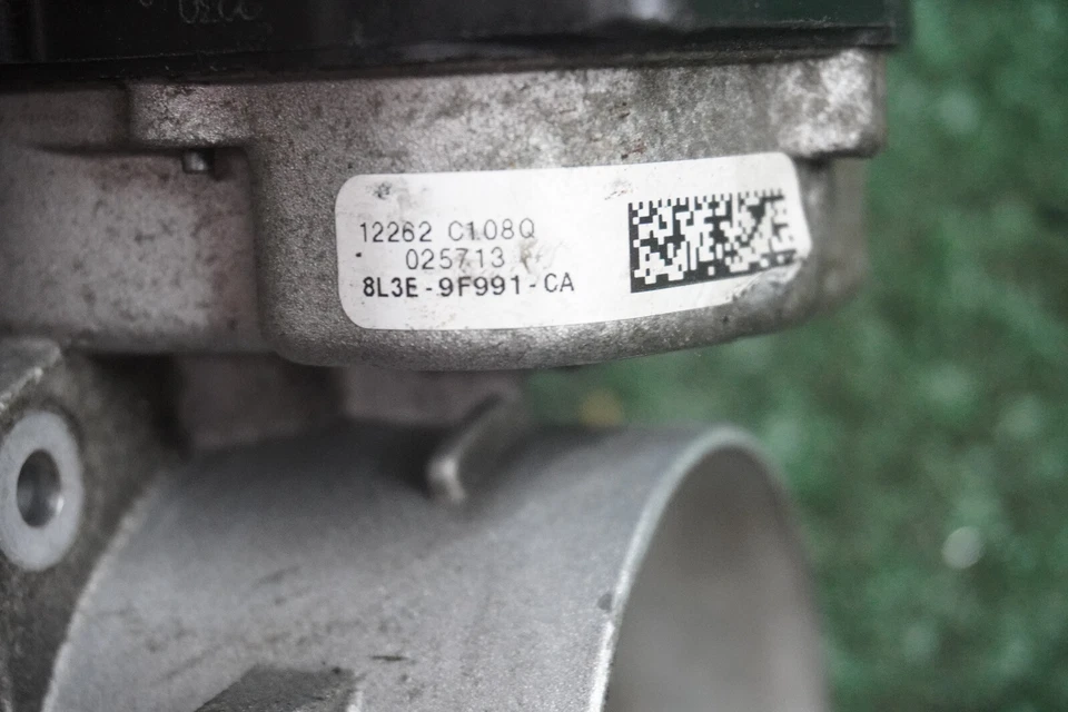 Ford Expedition 2013 2014 5,4 L carrocería del acelerador OEM 8L3E9F991CA Foto 3 de 4