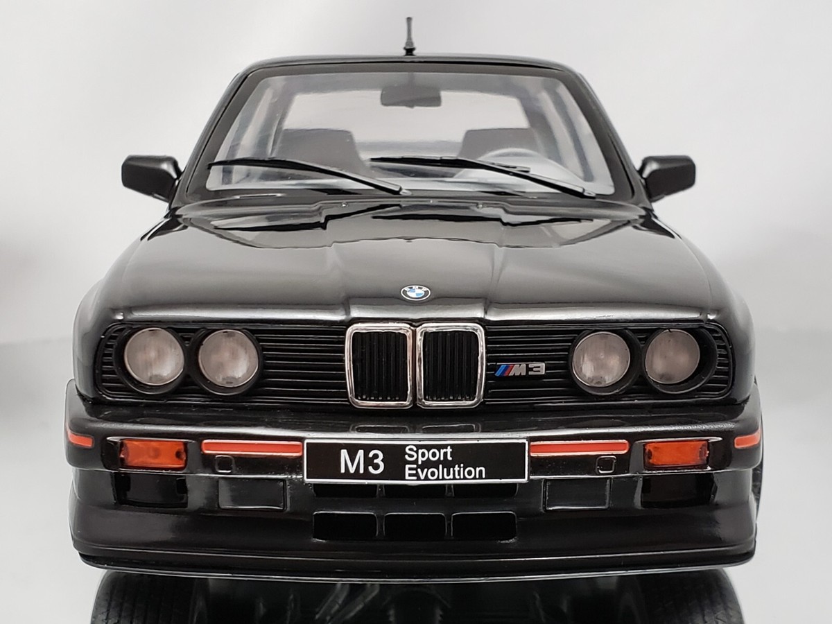 Solido BMW M3 (E30) Sport Evolution 1990 Black Diecast Model Car 1
