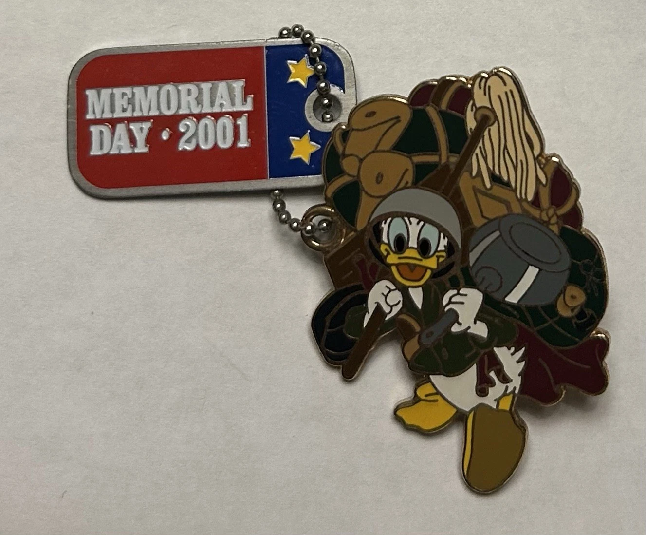 Disney World - Donald Duck - Memorial Day 2001 - LE3500 Dog Tag Dangle Pin