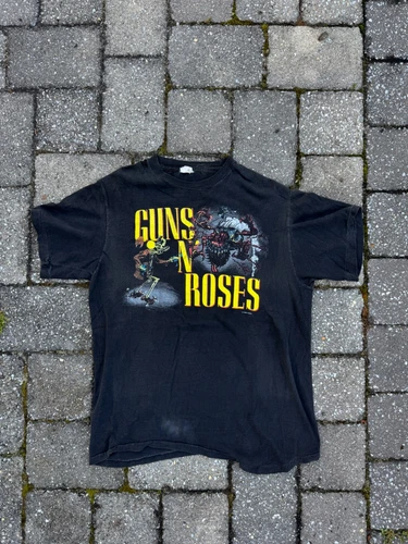 BANNED VINTAGE GUNS N ROSES TOUR TEE RARE SINGLE STITCH 1980s vintage concert t-shirt, vintage, single stitch, B+ condition