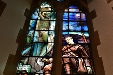 Photo A3 Hythe, St. Leonard's Church: The Hildyard window, tribute to a  c2017