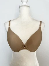 Maidenform Womens Bra Size 38C Nude Beige Underwire Padded Adjustable Straps