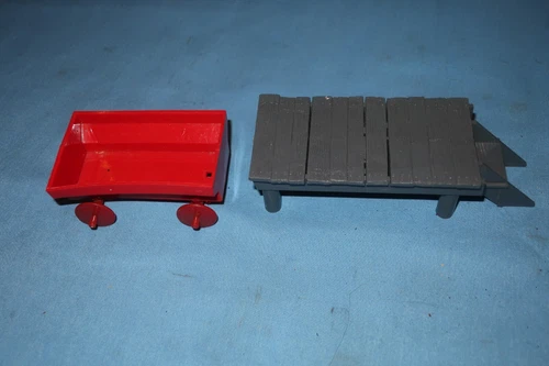 Marx Loading Dock Platform Gray with Red Cart