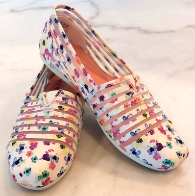 BOBS from Skechers Women's Memory Foam Floral Shoes Flats Size 7W Gently Used