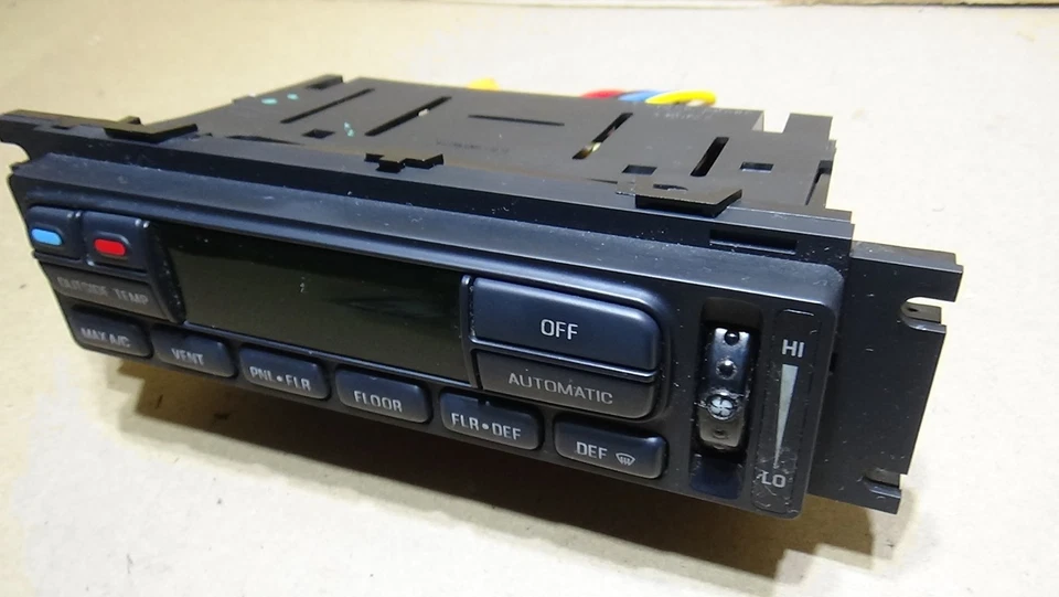 2002-2003 Ford F150 AC Heater Climate Control Switch 2L3H-19C933-AA - Image 3 of 4