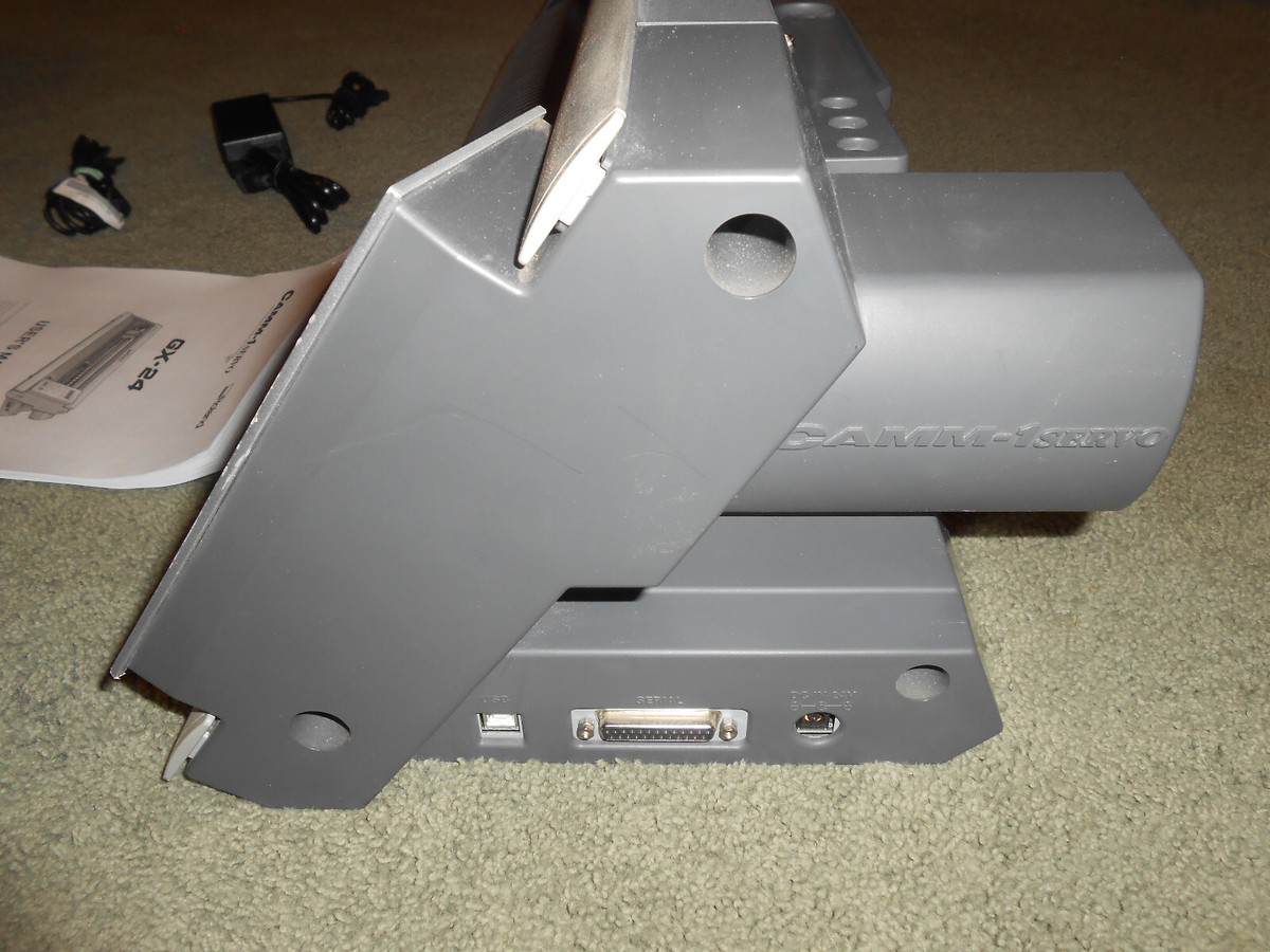 Roland CAMM-1 Servo GX-24 Desktop Vinyl Cutter / Sign Maker Roland CAMM-1 Servo GX-24 Desktop Vinyl Cutter / Sign Maker