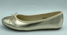 Fever Soles Womens Slip On Ballet Flat Shoes Gold Leather Size 6.5 M US