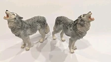 Vintage Safari Ltd Timber Wolf Figures Animals Howling Set Of 2 Grey White 1990