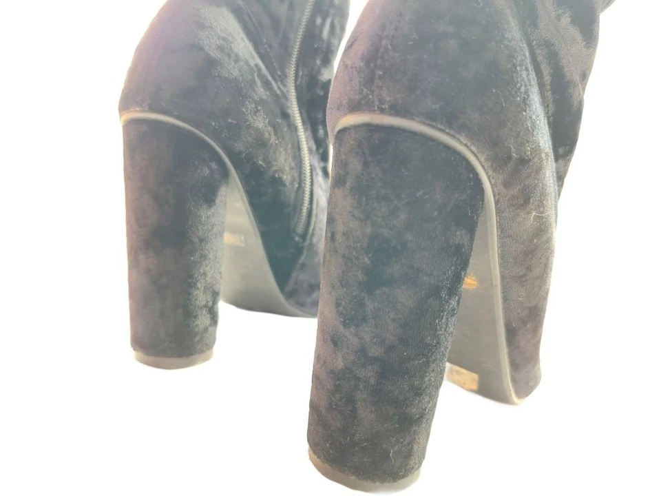 Botas de tacón grueso celestial caprichoso terciopelo negro vintage años 90 8 1/2 Foto 4 de 4