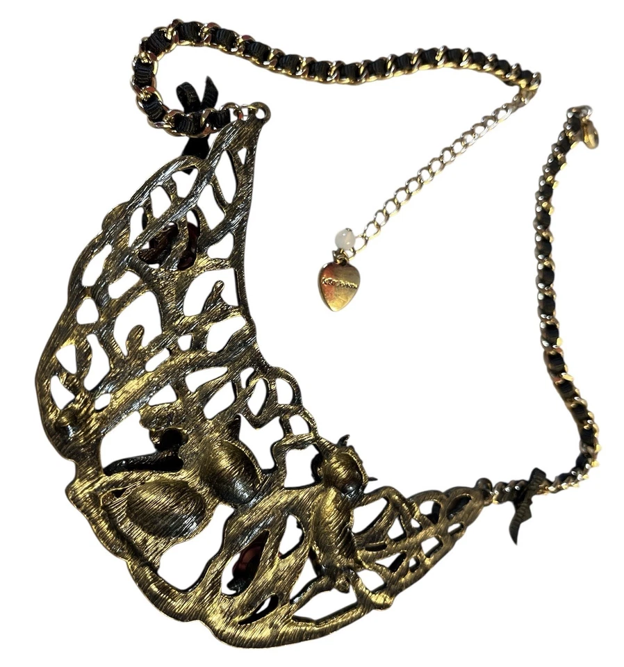 Colar Betsey Johnson Vintage Floresta Encantada Gato Preto Coruja Rosa Árvore Babador - Imagem 3 de 4