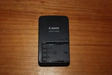 Genuine Canon CB-2LW Charger