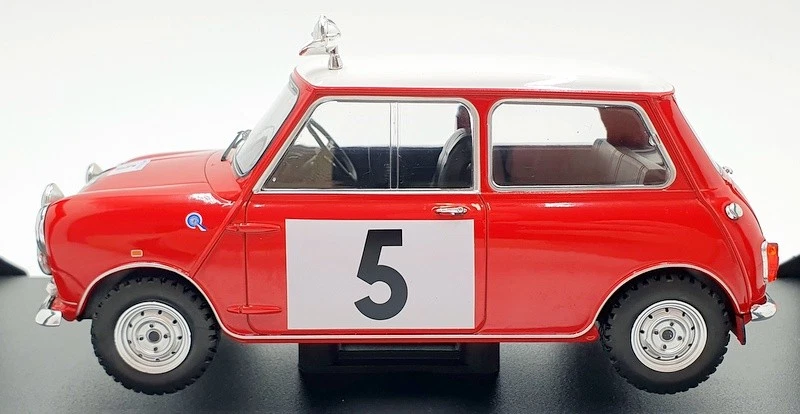 IXO Models 1/18 Scale 18RMC065A - 1965 Mini Cooper S #5 RAC R.Aaltonen - Image 3 of 4