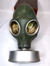 WWII GERMAN CIVILLIAN ISSUE GAS MASK VOLKSGASMASKE M40 1938 dated, Waffen marked
