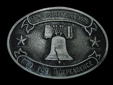 TJ15129 VINTAGE 1976 LIBERTY BELL RING FOR INDEPENDENCE BICENTENNIAL BUCKLE