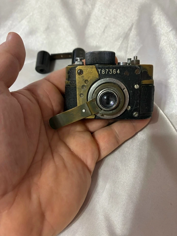 Ajax camera F-21 KGB 21 mm espionage The Cold War  USSR - Image 2 of 4