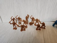 Lot Of 11 DFC Cavemen Set Butterscotch Plastic Dinosaur Vtg Fast Shipping