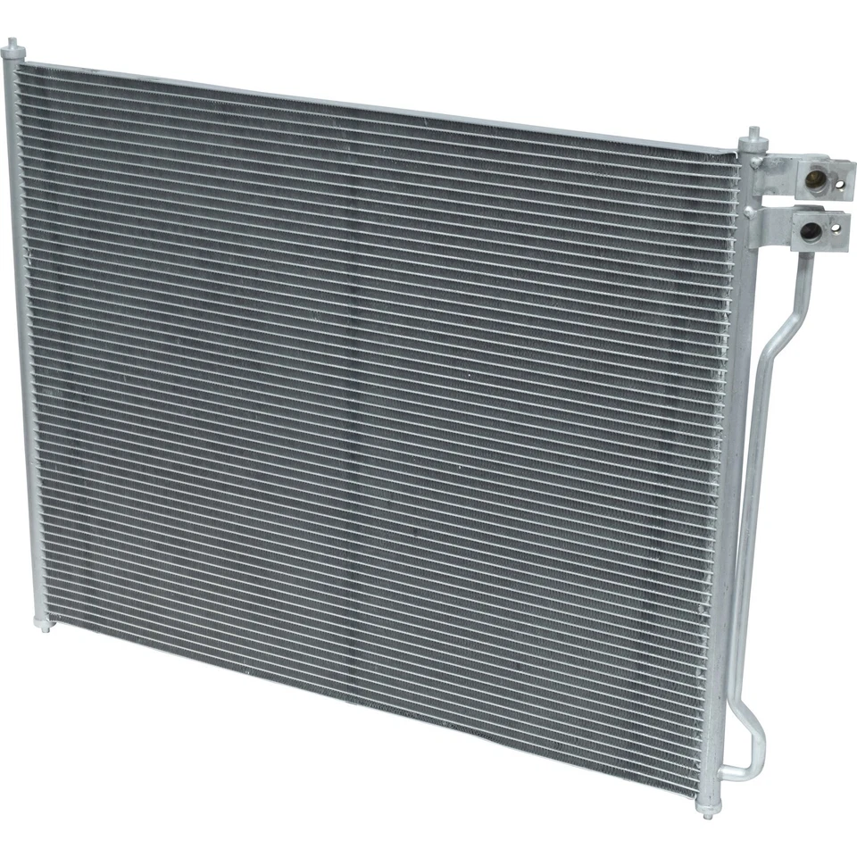 Condensador de aire acondicionado UAC para Ford F-59 2011-2019 chasis comercial despojado Foto 2 de 3