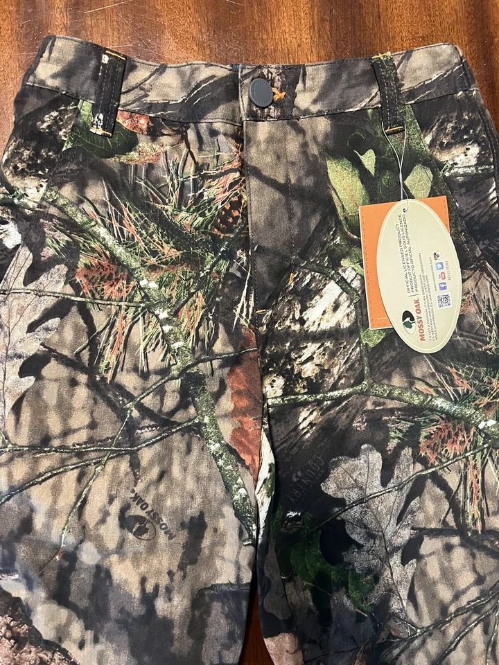 NWT Field & Stream Cotton Twill Mossy Oak Camo Pants Youth Medium - Image 4 of 4