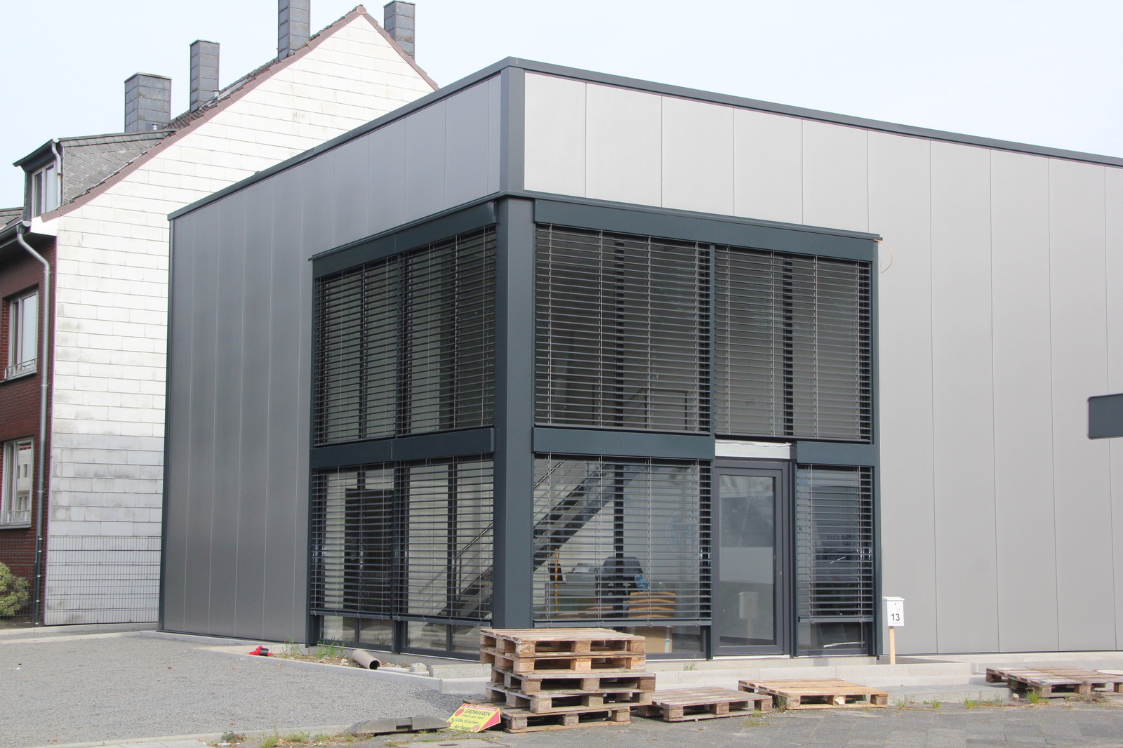 Bild 6 von 17