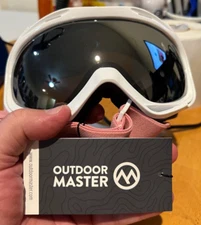 Outdoor Master Neon Pink Ski Goggles Anti-Fog _ New, without box.  FREE SHIPPING