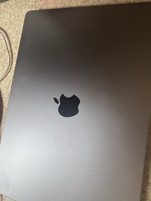 Apple MacBook Air 15-inch