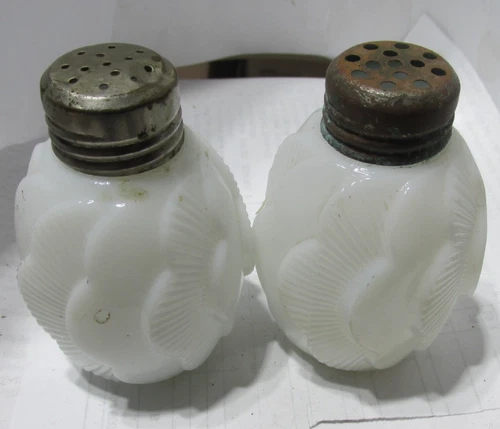 2-antique milk glass salt & Pepper shakers ground lips layerd leaves 3" tall