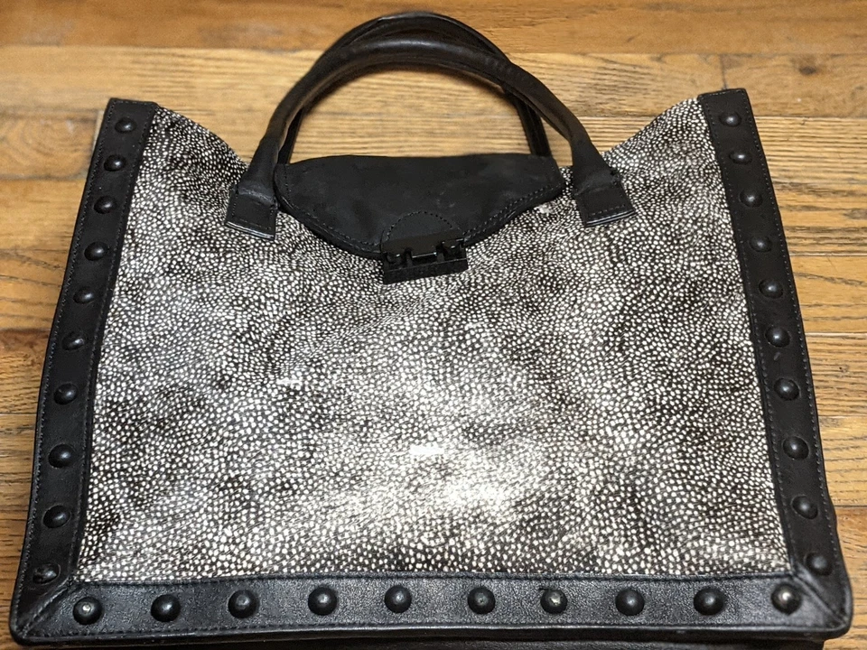 Bolso de Trabajo Loeffler Randall Negro Piel de Vaca Cuero Asa Superior Bolso de Hombro Tachuelas Foto 2 de 4