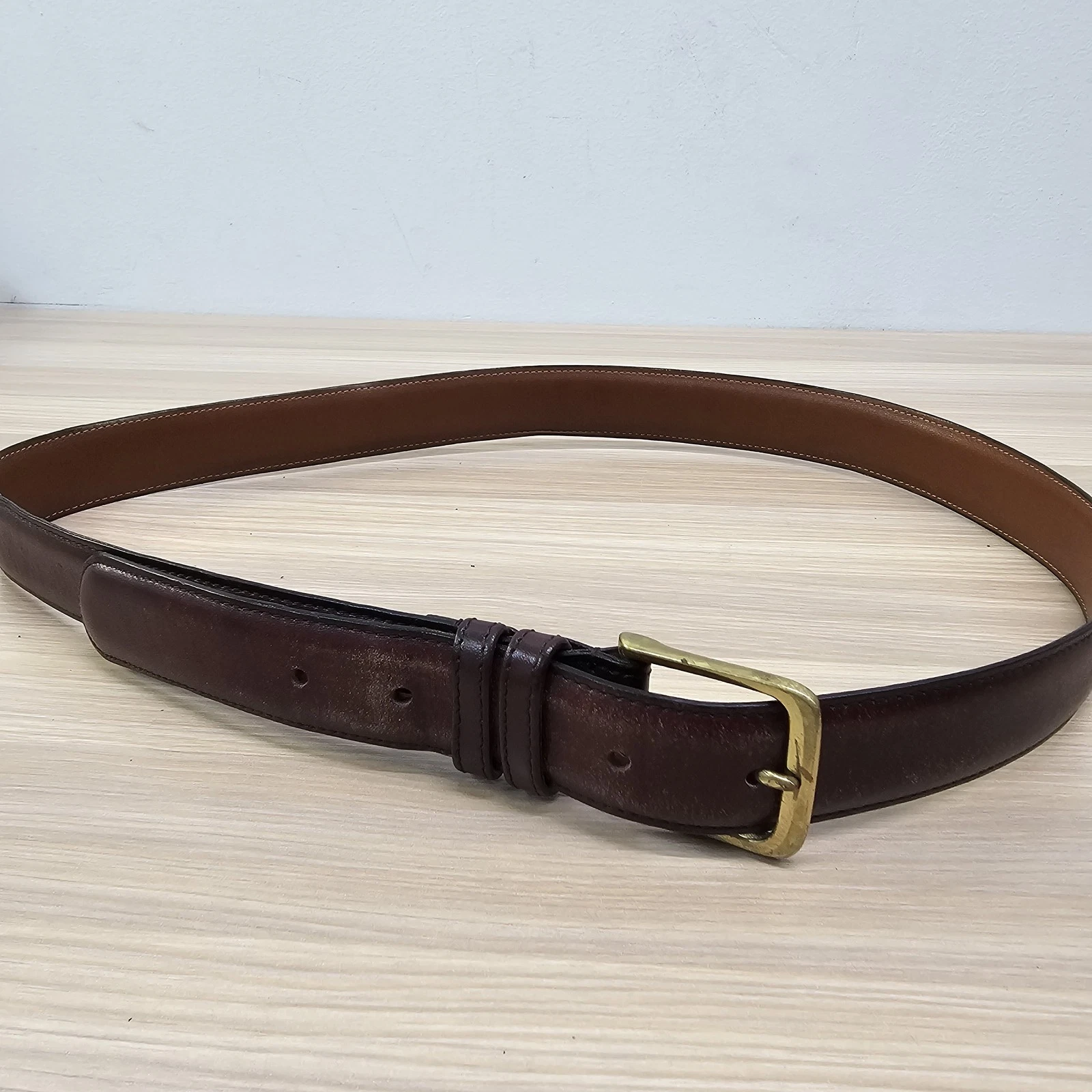 Cintura Coach Vintage 36 90 M Borgogna Pelle Magra Ottone Massiccio Fibbia Abito USA