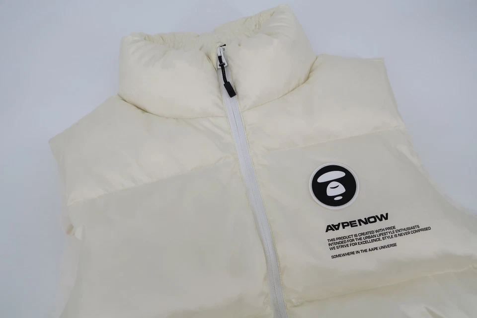A BATHING APE Down Vest White AAPE Padded Size Medium - Image 2 of 4