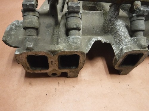 4.0 6 Cyl Intake Manifold Jeep Wrangler TJ XJ Cherokee 96-98 53010236 Free Ship - Picture 6 of 7