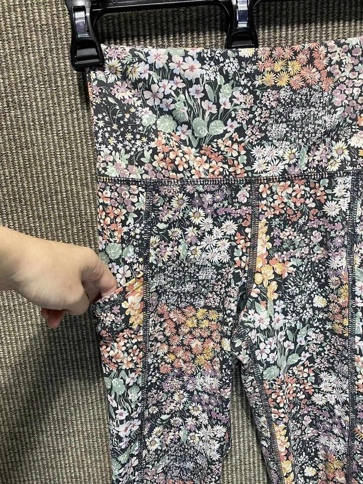 American Eagle Women’s Leggings Floral The Everything Pocket Extra Small Flowers Foto 2 de 4
