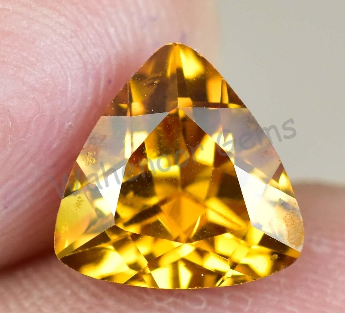 Natural Flawless Topazolite Garnet 3.55 Ct Trillion AGL Certified