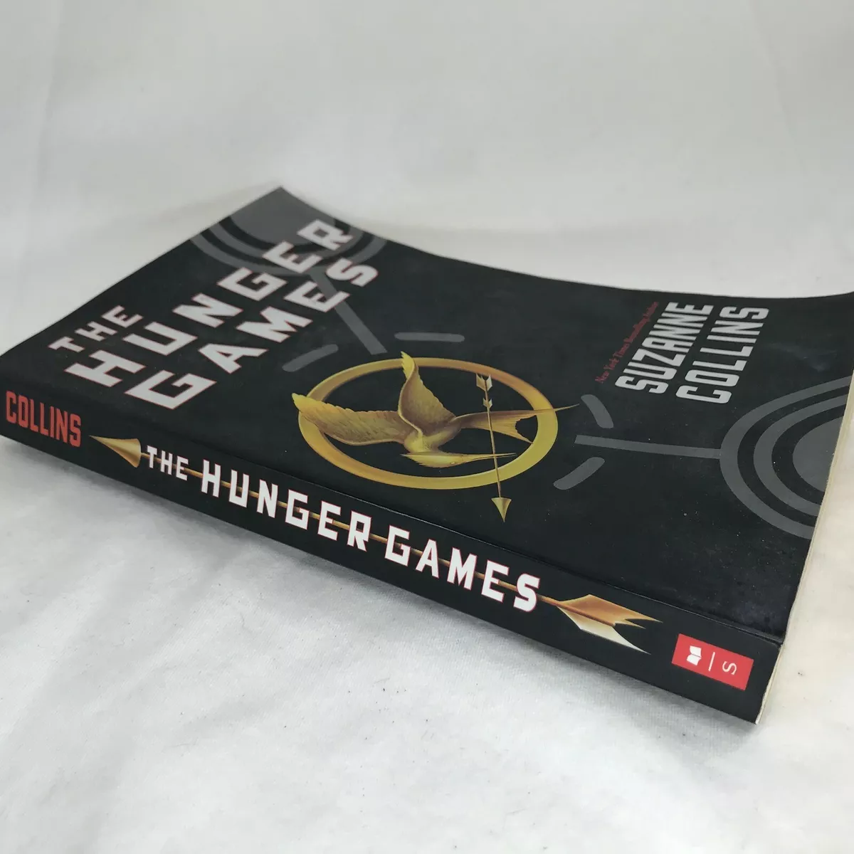 The Hunger Games Book 1 Suzanne Collins 1st Edition Scholastic Paperback  2009