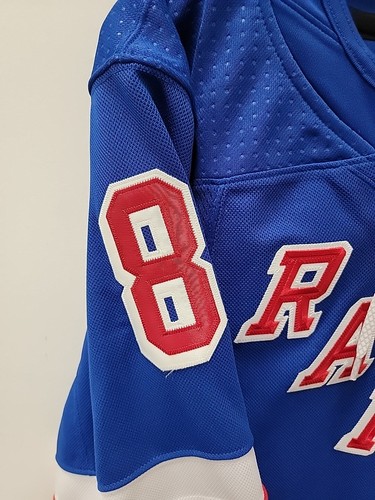 Neu ohne Etikett Adidas NHL NEW YORK RANGERS JACOB TROUBA CAPTAIN TRIKOT 42 - Bild 4 von 7