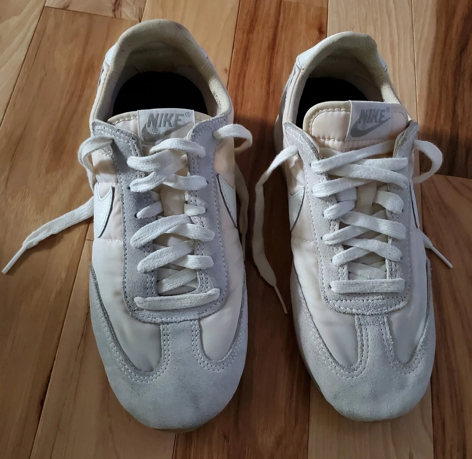 VINTAGE 80's NIKE OCEANIA CORTEZ BEIGE SNEAKER RUNNING SHOES / Women's Size 7.5 - Image 3 of 4