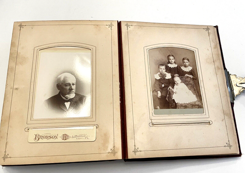 Album fotografico con 74 foto antiche cartoline armadio uomini donne bambini - Foto 17 di 17