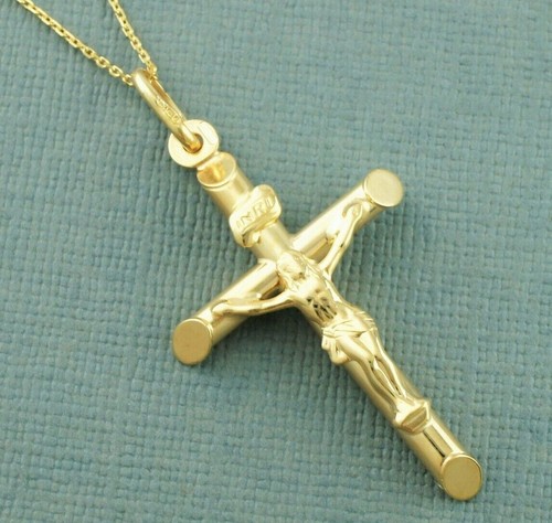 9ct Gold Cross Pendant Necklace 16\