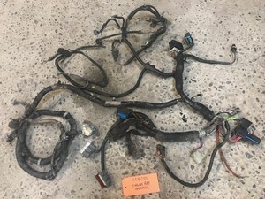 04 05 Chevrolet GMC 2500HD 3500HD DURAMAX 6.6 LLY ENGINE BAY WIRING