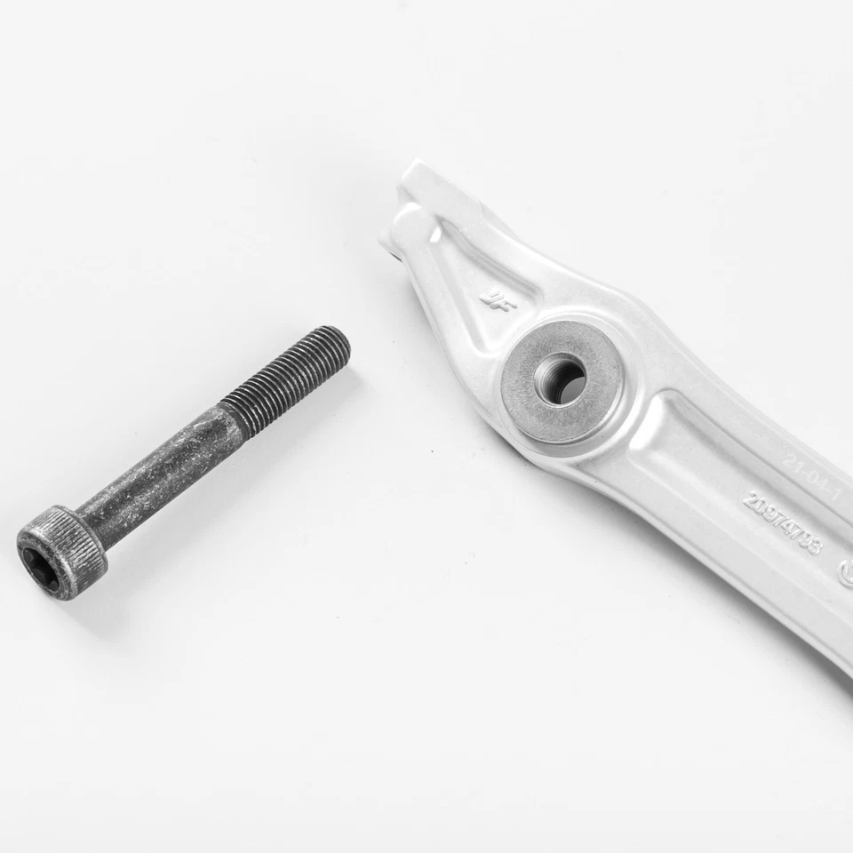 NUEVO Adaptador de pinza de freno Brembo delantero OEM para BMW F80 F82 F83 F87 (M2C/M3/M4) Foto 2 de 4