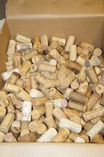 ( Lot of 1,000 ) Used Wine Corks - Assorted Variety Brands - Arts & Crafts Hobby