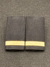 Epaulet Pilot Epaulette Sliders 1 Gold Bars Captain on Black Cloth