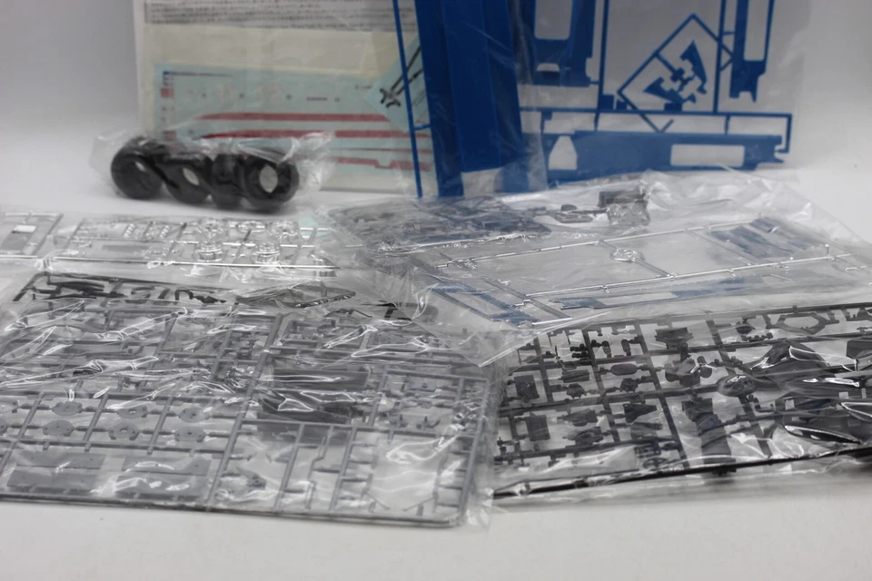 plastic kit ebbro team lotus type 88 1981 modellino modello kit montaggio - Immagine 4 di 4