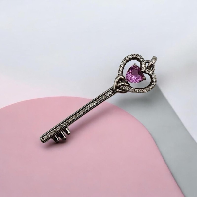 Estate Find Vintage LOUIS J MEYER Pink Sapphire Love Key Pendant