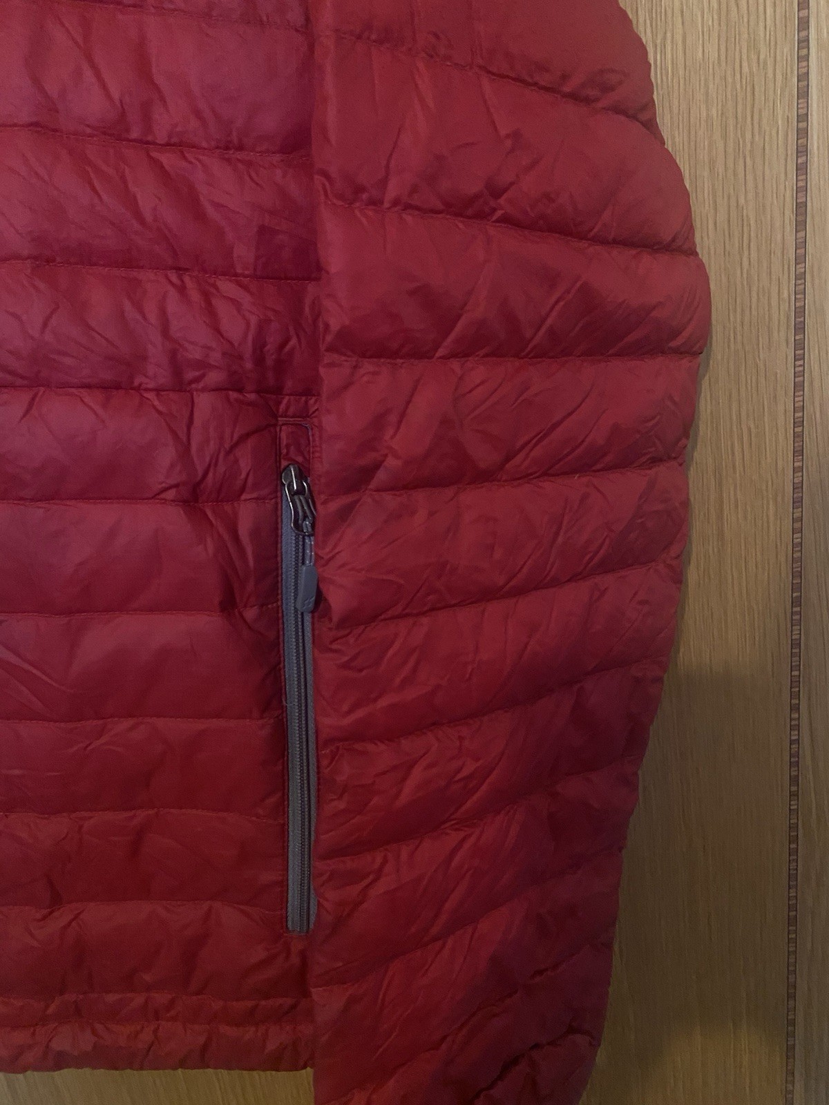 Rab Microlight Red Down Jacket – Medium – Broken … - image 3