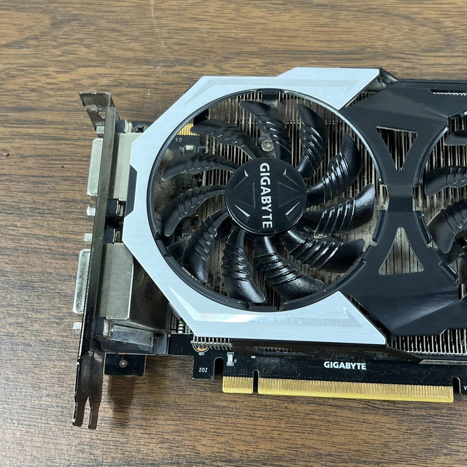 BROKEN Gigabyte GeForce GTX 980 Ti G1 Graphics Card GV-N98TG1 6GD For Parts - Image 2 of 4